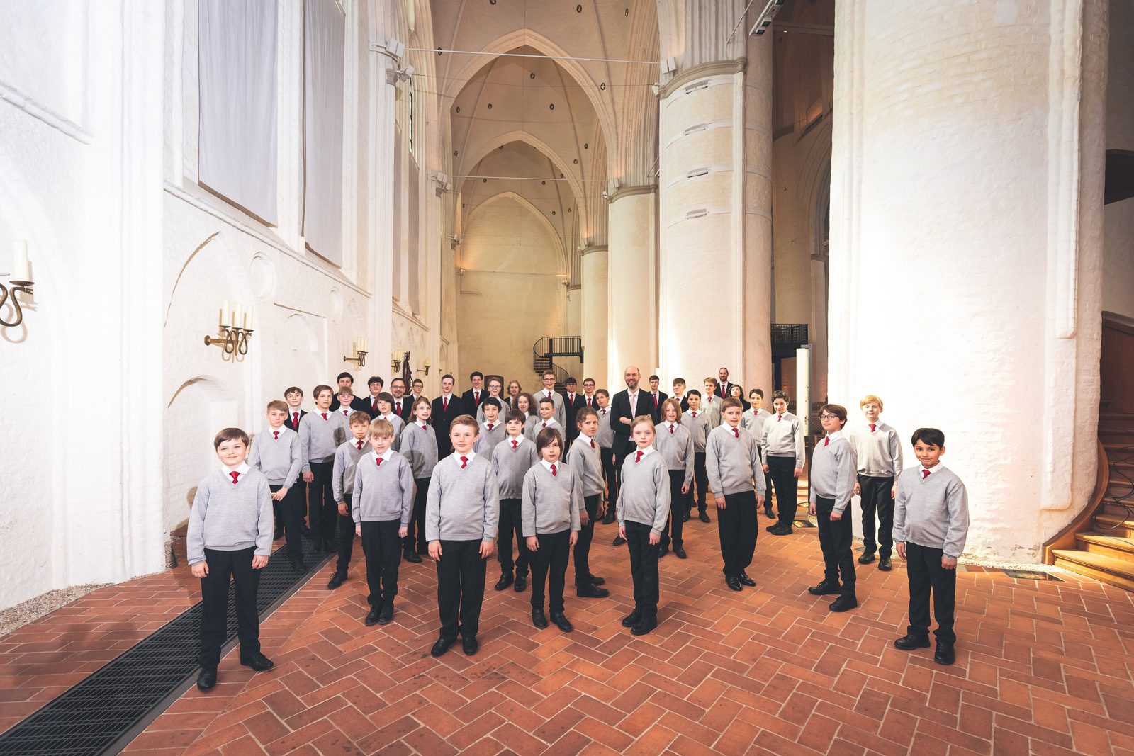 Der Neue Knabenchor Hamburg in einer Hamburger Hauptkirche